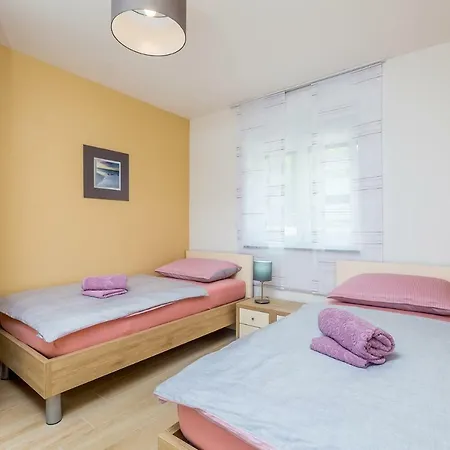 Nika Villa *